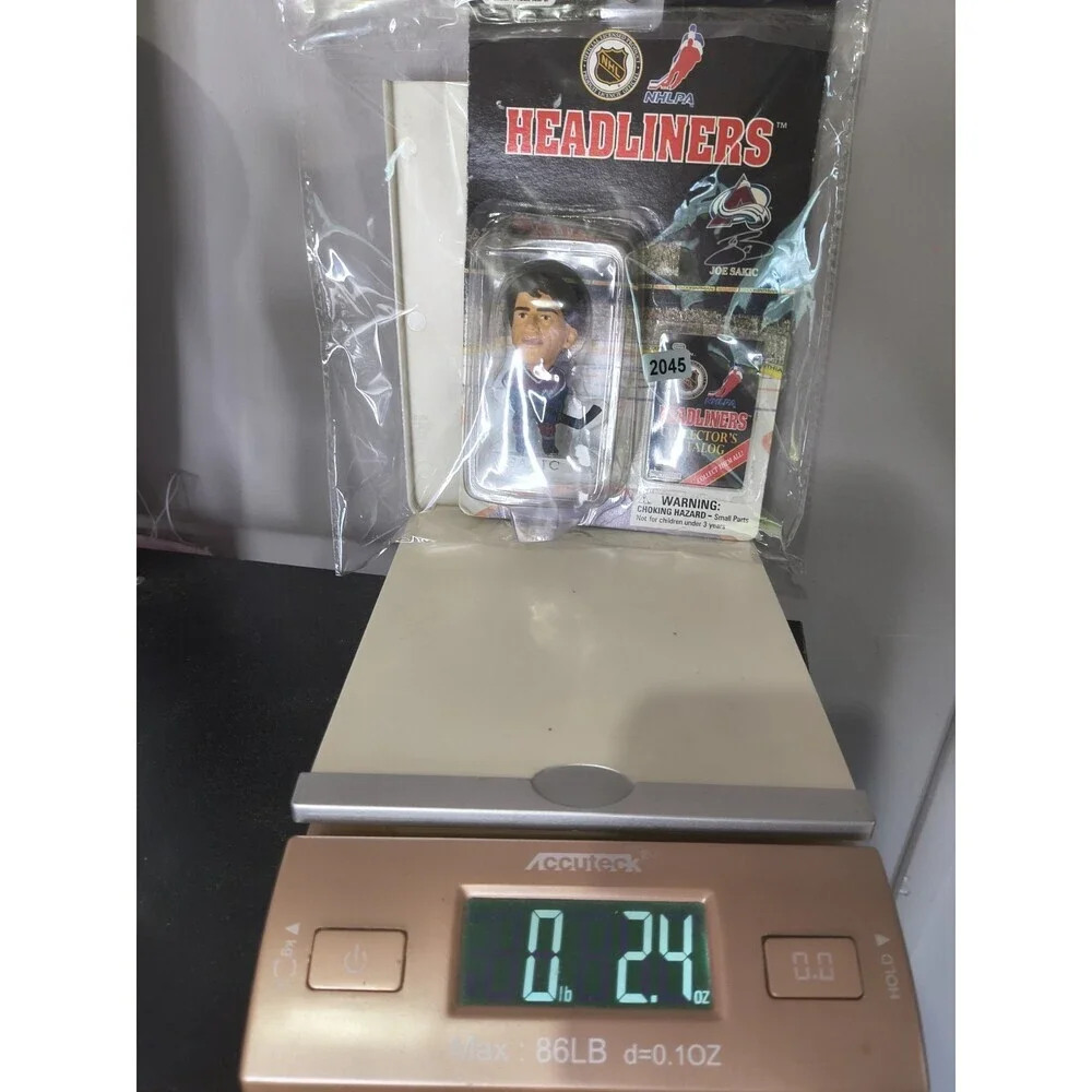 NEW 1997 Corinthian headliners joe sakic NHL Figure